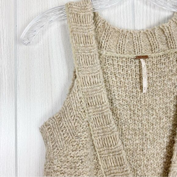 Free People | Tan Napoli Knit Duster Sweater Vest Cardigan Size Medium - Picture 6 of 10